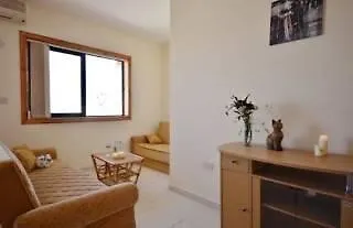 Mellieha Holiday Home 멜리에하
